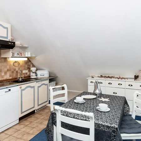 Seeschwalbe Apartment *